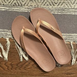 Reef Cushion Bounce Court Rose Gold Size 10